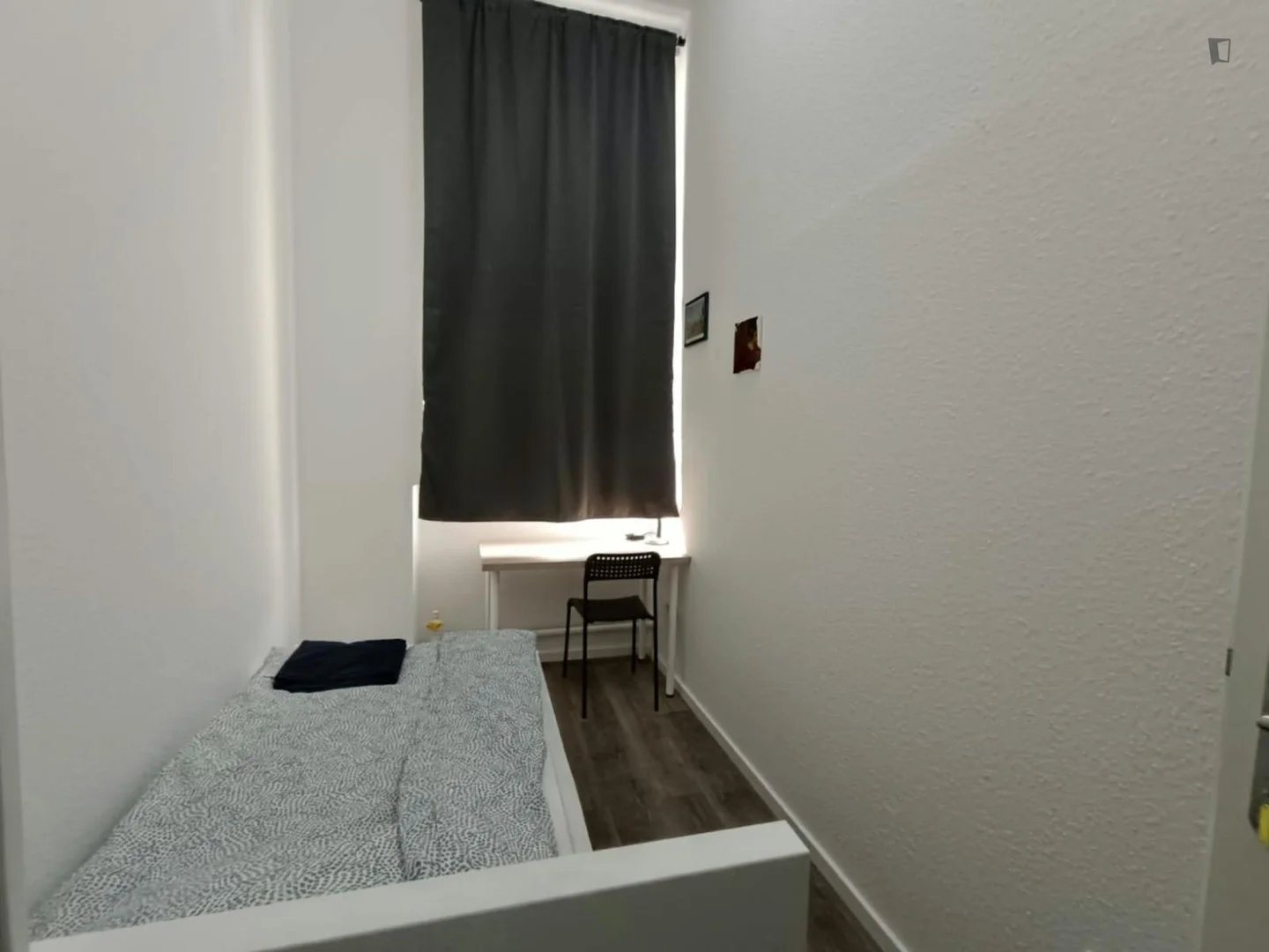 Quarto amigo do estudante em  com comodidades modernas