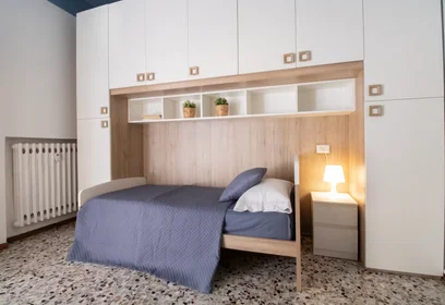 Habitación privada en Via Luigi Robecchi Brichetti, , imagen 1 de 10