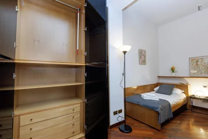 Privatzimmer in der Viale Sarca, bild 3 von 25