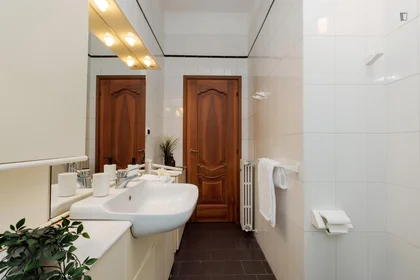 Privatzimmer in der Viale Sarca, bild 28 von 30