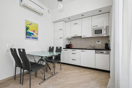 Quarto privado em Rue Tony Allard, imagem 6 de 12