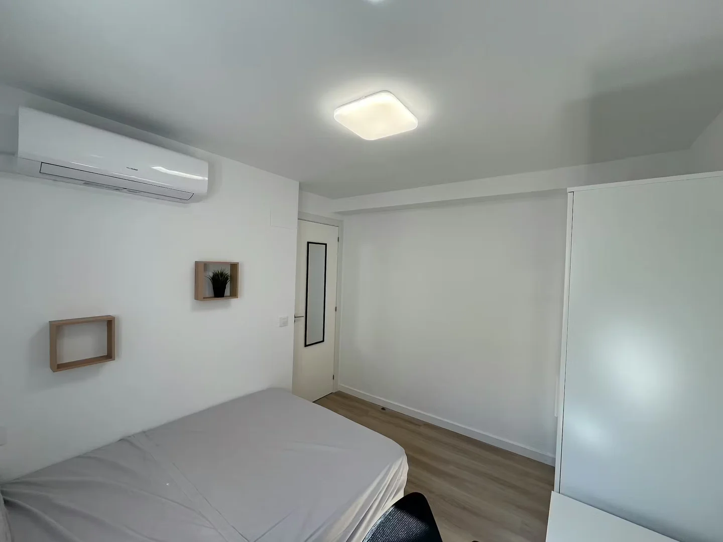 bölgesinde konforlu ve ferah öğrenci odası