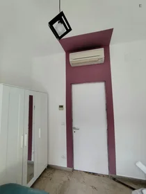 Prywatny pokój Via Ugo Bassi, obraz 6 33
