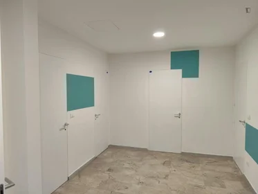 Prywatny pokój Via Ugo Bassi, obraz 31 33