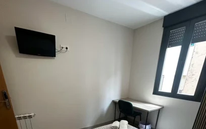 Private room at Calle Tarifa, image 5 of 10