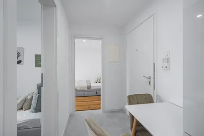 Habitación privada en Schaffhauser Straße, Thalkirchen-Obersendling-Forstenried-Fürstenried-Solln, imagen 7 de 10