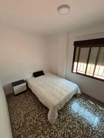 Privatzimmer in der Carrer d'Amali Gimeno, 9, 12005 Castelló de la Plana, Castelló, España, bild 2 von 12