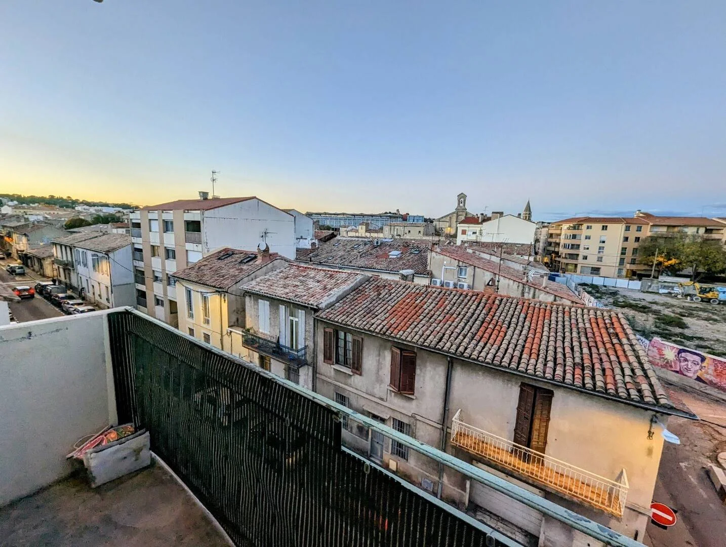 Habitación para estudiantes en  con área de estudio y facilidades compartidas