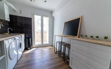 Habitación privada en Nice, 06200, imagen 1 de 10