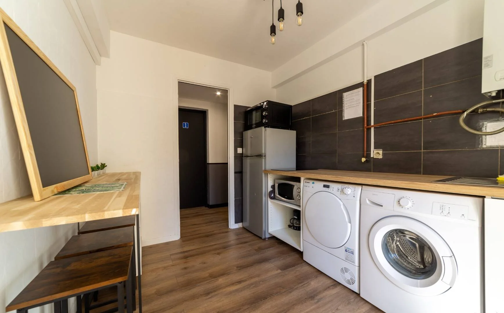 Habitación estudiantil económica con ubicación conveniente en 