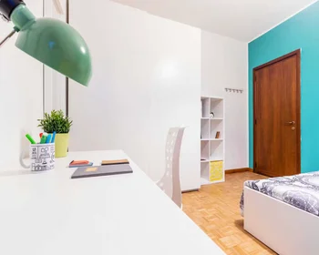 Habitación privada en Via Roberto Schumann, imagen 7 de 9