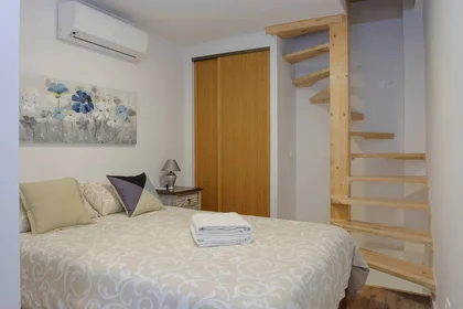 Entire apartment at Rua Serpa Pinto 26, image 35 of 42