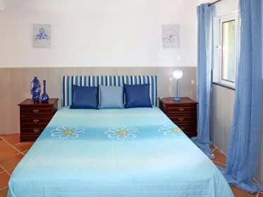 Private room at Monte vale de Gralhas, image 1 of 9
