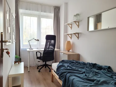 Quarto privado em Złota, imagem 1 de 10