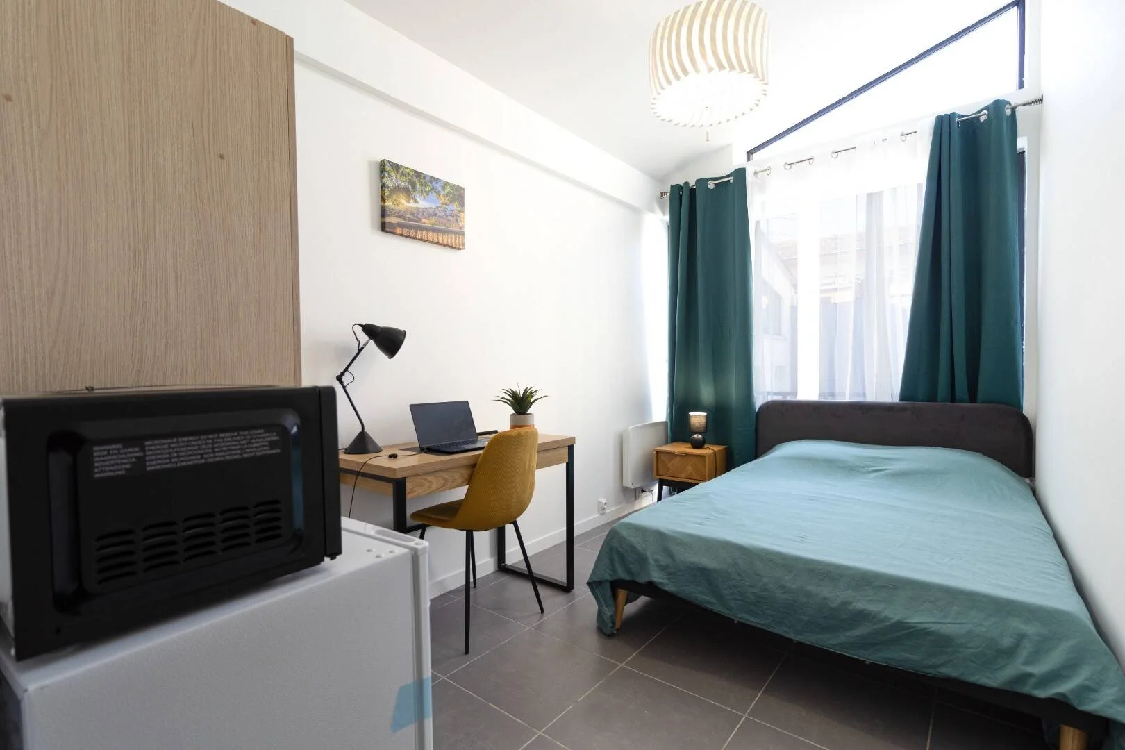 Studentenfreundliches Zimmer in  mit modernen Annehmlichkeiten