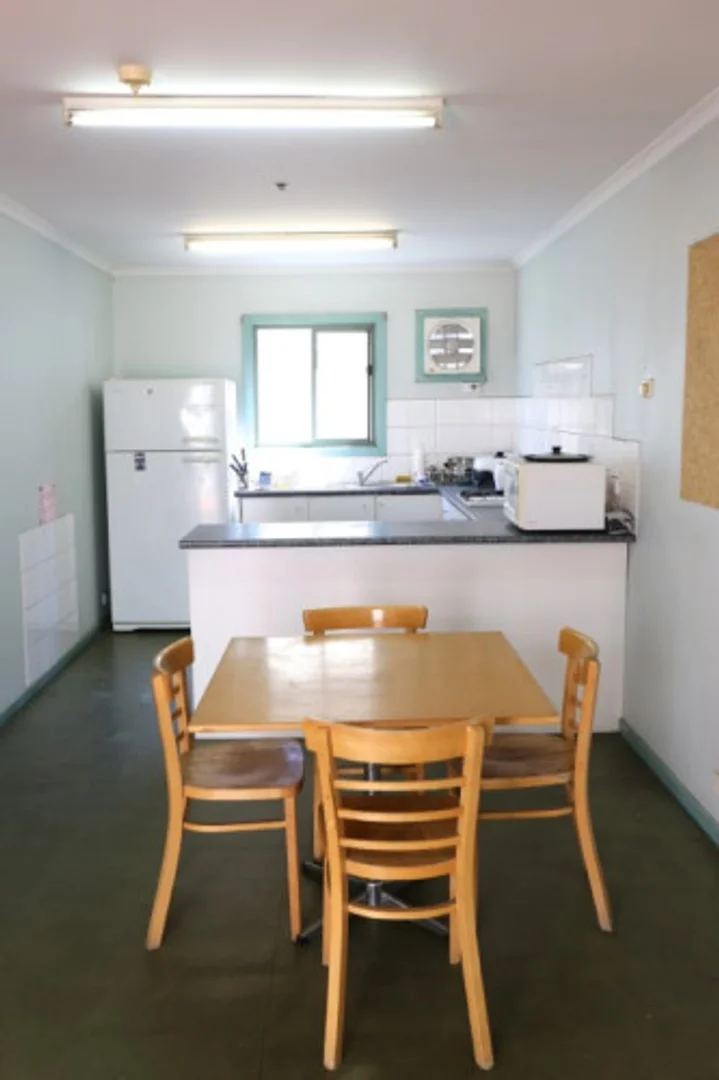 Economical student room with convenient location in 
