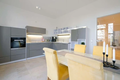 Entire apartment at Elsa-Brändström-Straße 3, 52070 Aachen, Deutschland, image 3 of 21