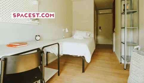Privatzimmer in der R. da Quinta da Armada 22, 4710 Braga, Portugal, bild 1 von 10