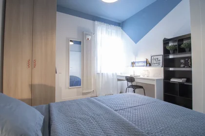 Quarto privado em Via Andrea Alciato, , imagem 5 de 10