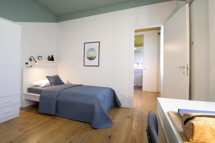 Quarto compartilhado em Via Andrea Alciato, , imagem 4 de 10