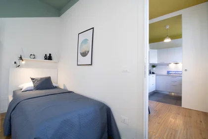 Quarto compartilhado em Via Andrea Alciato, , imagem 6 de 10