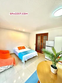 Chambre privée à C. Mariano Ruiz Funes, 8, 30007 Murcia, Spagna, image 1 de 3