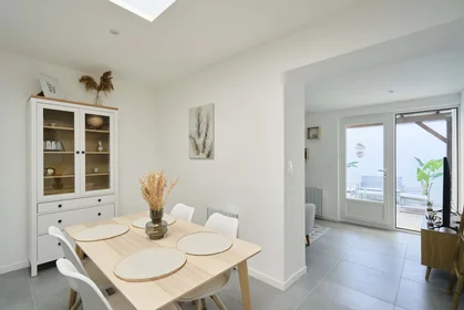 Privatzimmer in der 48 Rue Fernig, 59300 Valenciennes, France, bild 14 von 23