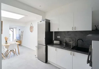Privatzimmer in der 48 Rue Fernig, 59300 Valenciennes, France, bild 20 von 23