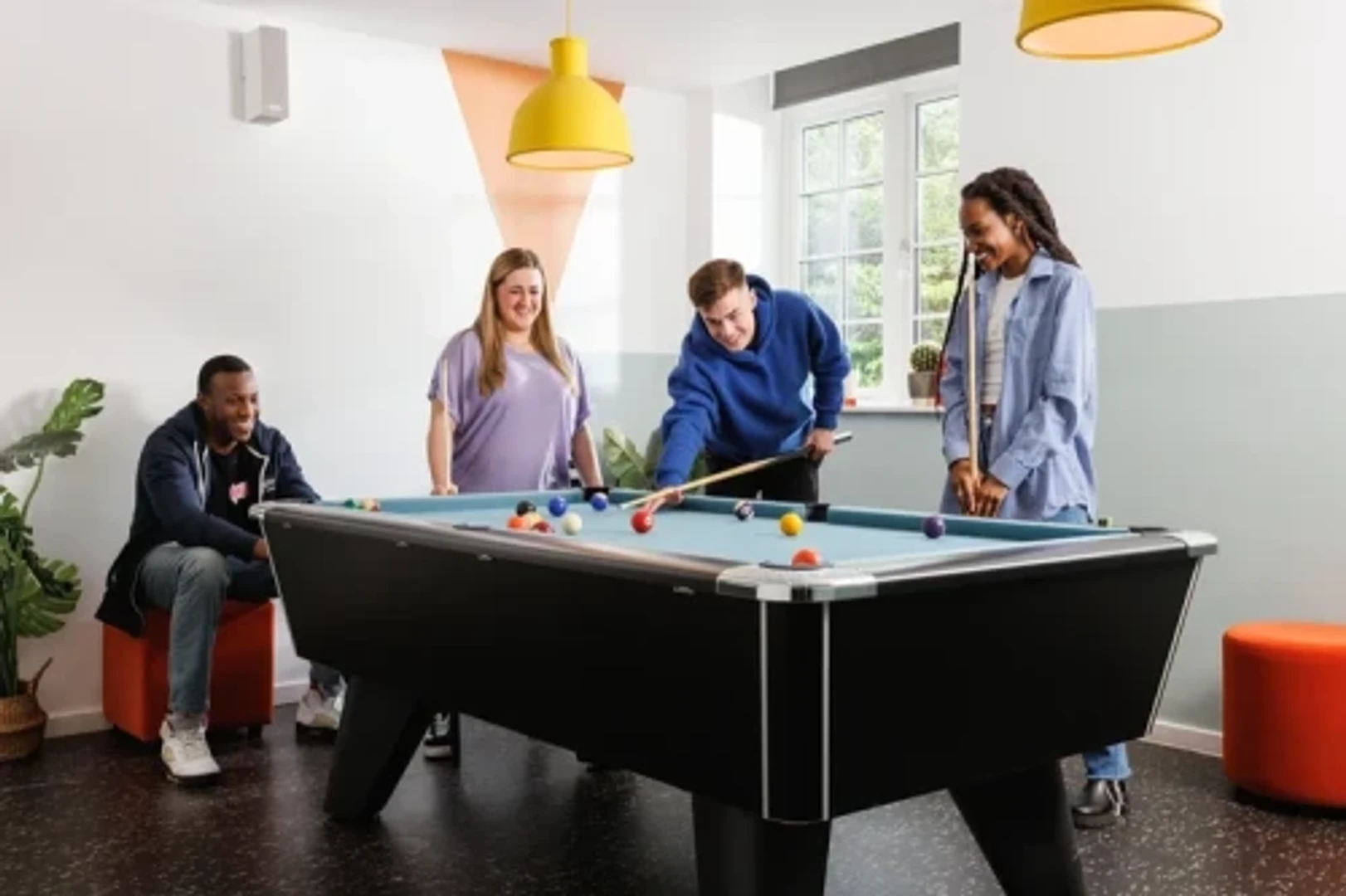 Economical student room with convenient location in 