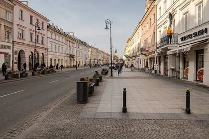 Entire apartment at Konstantego Ildefonsa Gałczyńskiego 12, image 17 of 22