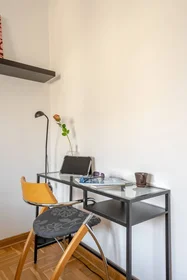 Entire apartment at Konstantego Ildefonsa Gałczyńskiego 12, image 5 of 22