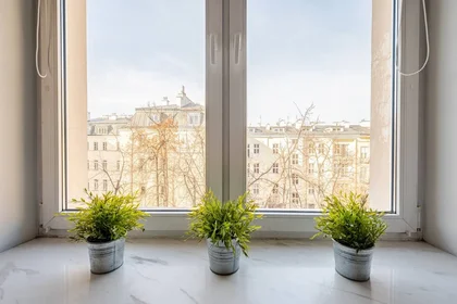 Entire apartment at Konstantego Ildefonsa Gałczyńskiego 12, image 10 of 22