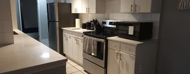 Logement entier à 12 Avenue Southwest 1033, image 6 de 12