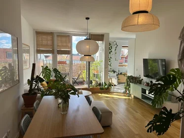 Appartamento in Pettenkoferstraße, Bezirk Friedrichshain-Kreuzberg, immagine 1 di 10