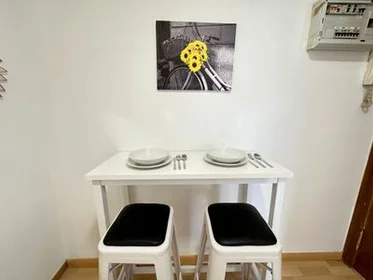 Privatzimmer in der C. de San Asturio Serrano, 5, bild 2 von 22