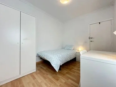 Privatzimmer in der C. de San Asturio Serrano, 5, bild 19 von 22