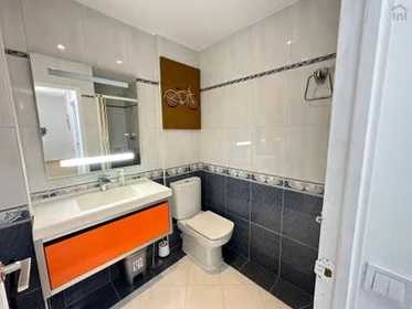 Private room at C. de San Asturio Serrano, 5, image 5 of 25