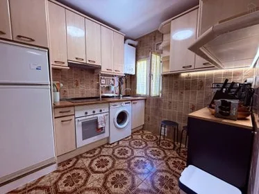Chambre privée à C. de Sta. Julia, 2, image 8 de 28