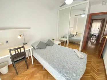 Habitación privada en C. de Simancas, 1, imagen 40 de 48