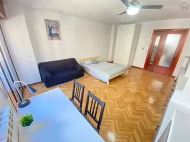 Habitación privada en C. de Simancas, 1, imagen 41 de 47