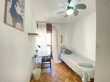 Habitación privada en C. de Simancas, 1, imagen 40 de 45