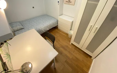 Stanza privata in C. del Carmen, 3, immagine 4 di 16