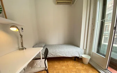 Stanza privata in C. del Carmen, 3, immagine 1 di 15