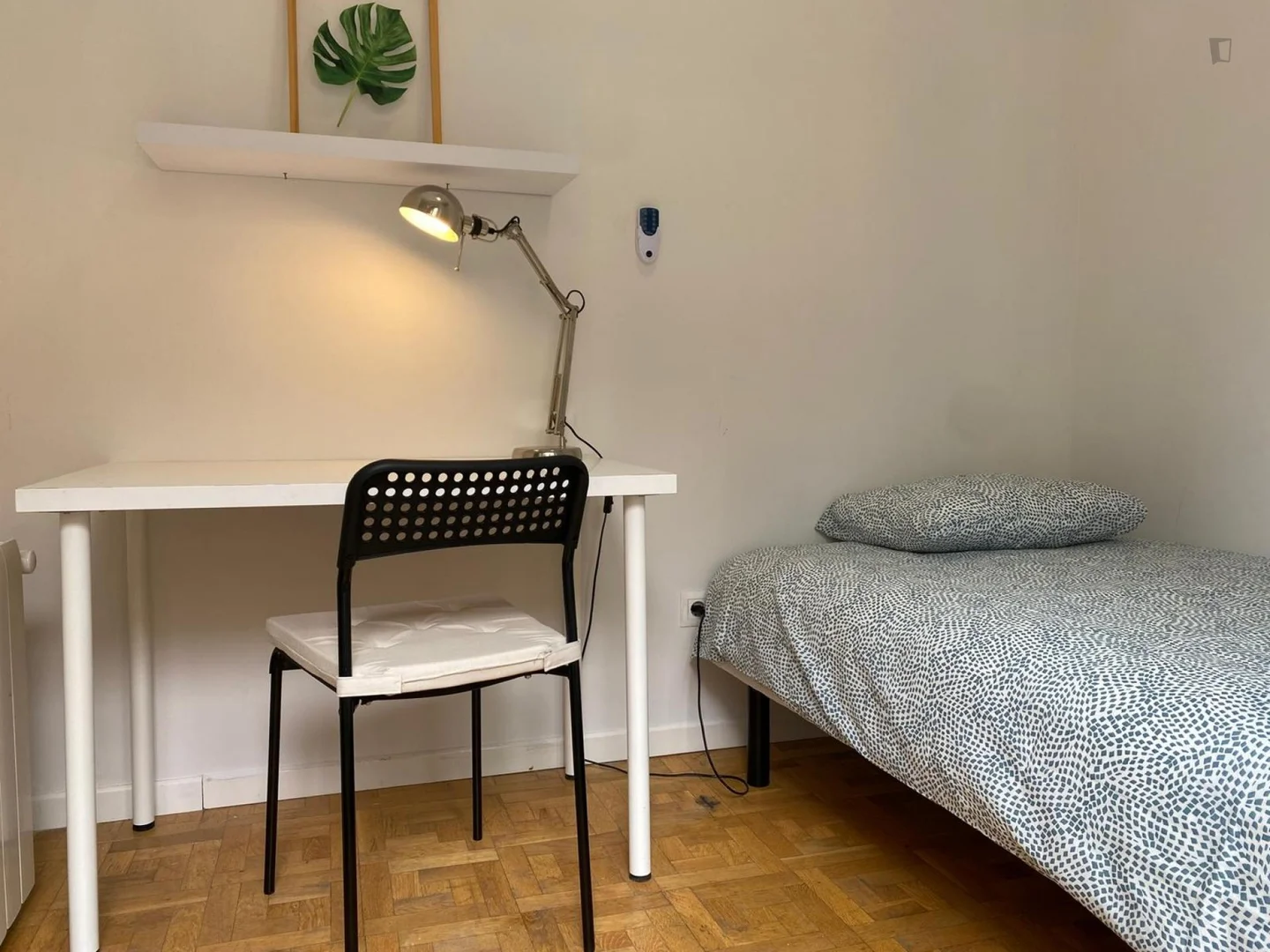 Confortevole e spaziosa stanza per studenti in 