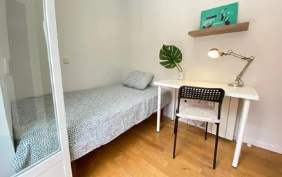 Stanza privata in C. del Carmen, 3, immagine 1 di 14