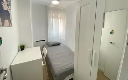 Privatzimmer in der Other - Calle de la Garganta de Aísa, 4, bild 2 von 15