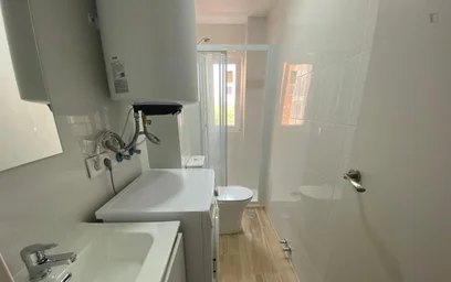 Privatzimmer in der Other - Calle de la Garganta de Aísa, 4, bild 13 von 15