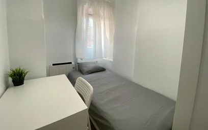 Privatzimmer in der Other - Calle de la Garganta de Aísa, 4, bild 5 von 15