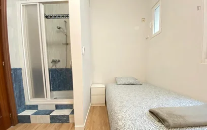 Stanza privata in C. del Carmen, 3, immagine 6 di 17