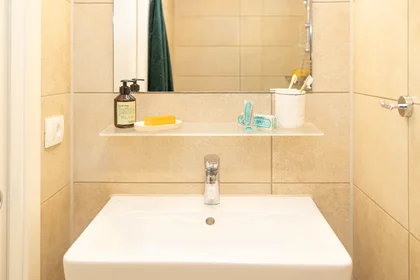 Chambre privée en résidence à Viale della Toscana 10, image 19 de 23